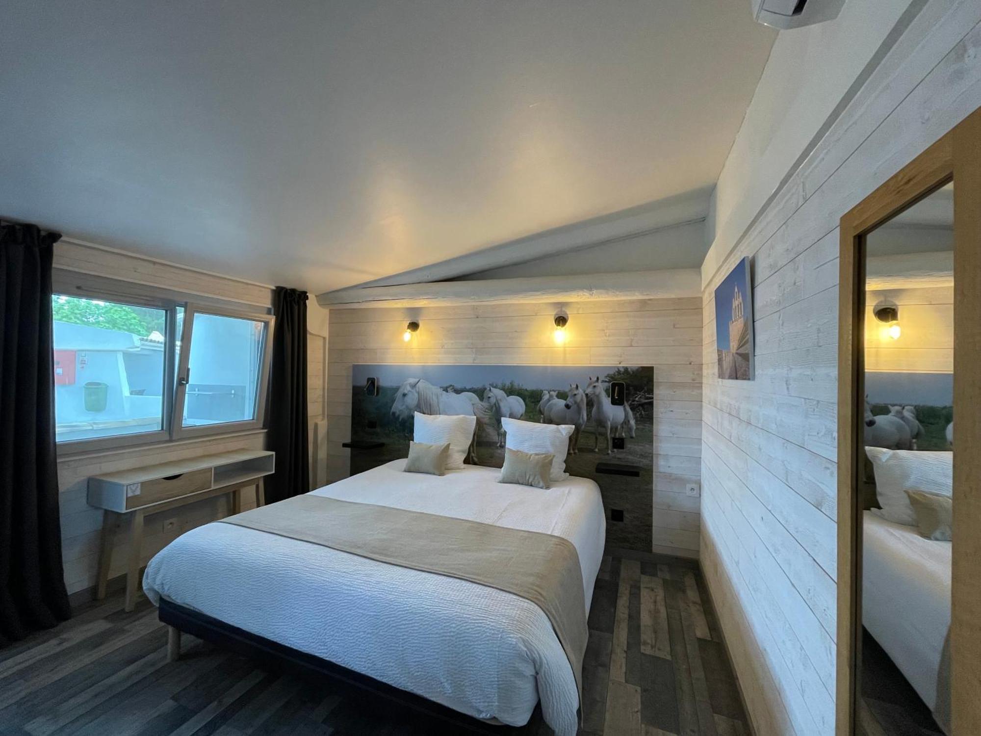 Hotel Mas Des Lys Saintes-Maries-de-la-Mer Luaran gambar