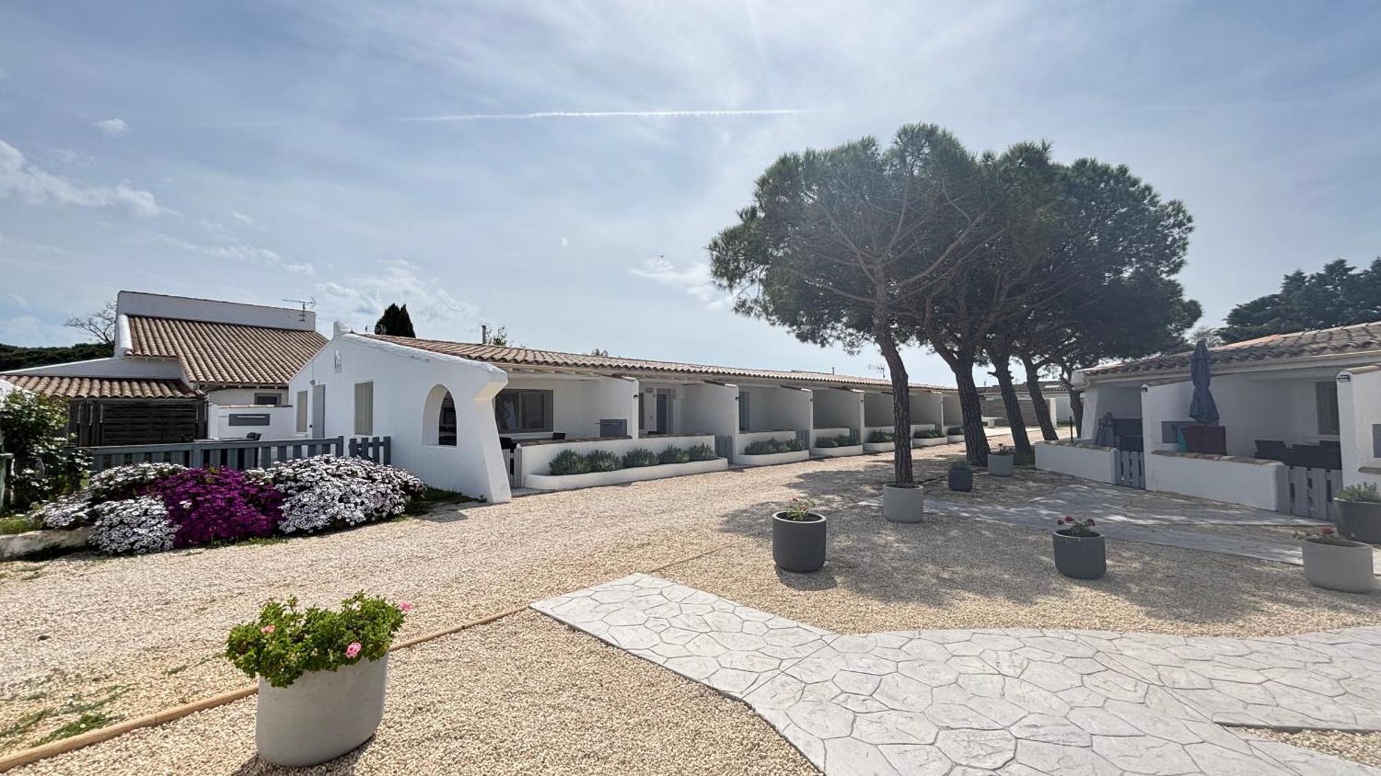 Hotel Mas Des Lys Saintes-Maries-de-la-Mer Luaran gambar